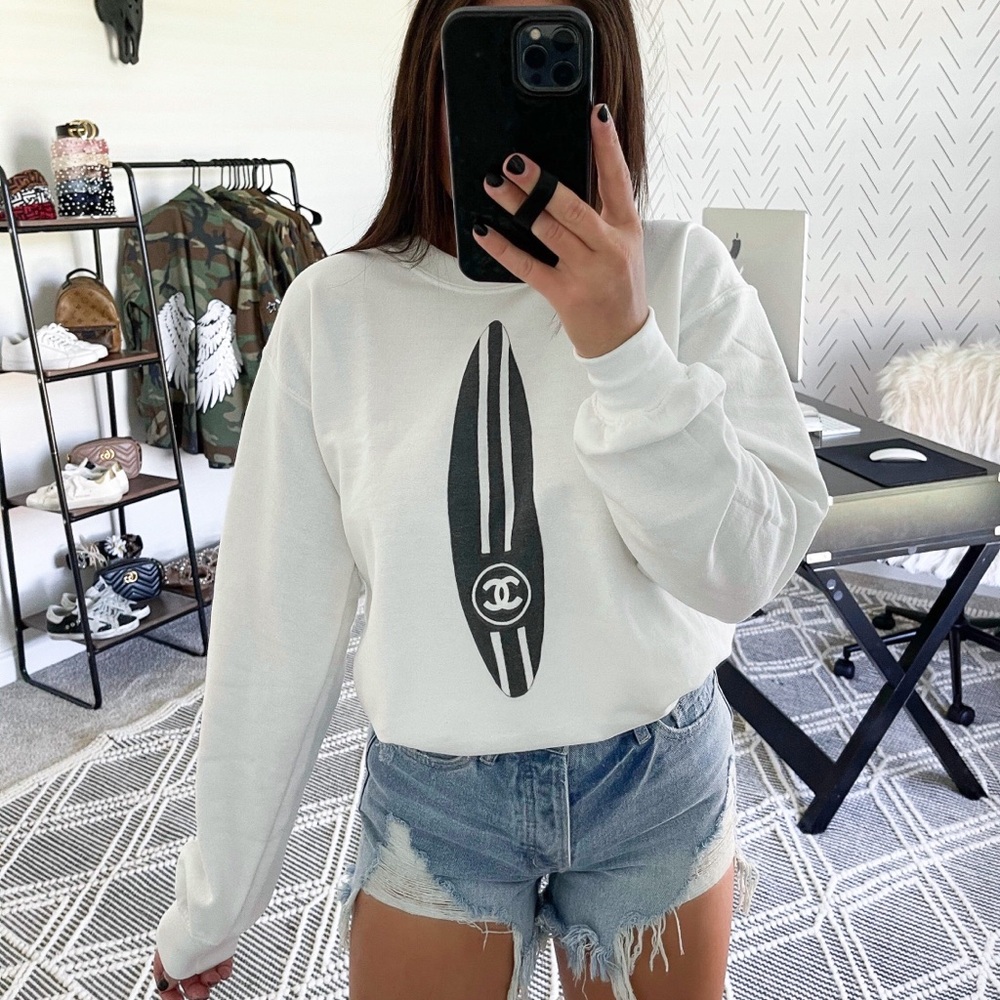 Surfboard Pullover